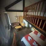 Hotel Ivy By The Sea 3*