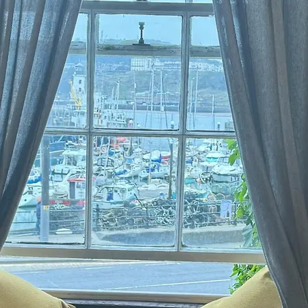 Ivy By The Sea Scarborough