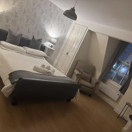 Ivy By The Sea Scarborough