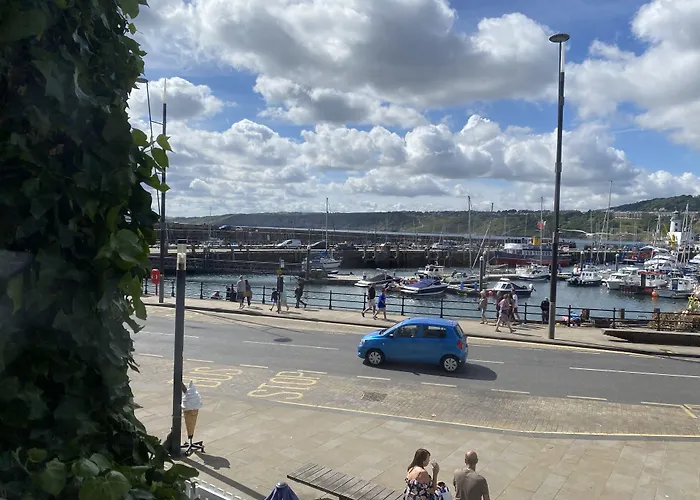 Hotel Ivy By The Sea Scarborough