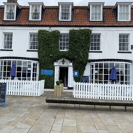 Ivy By The Sea Hotel Scarborough