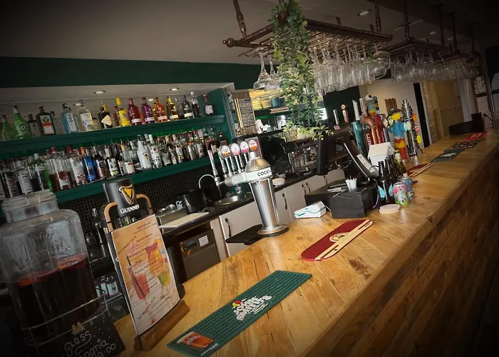 Hotel Ivy By The Sea 3*