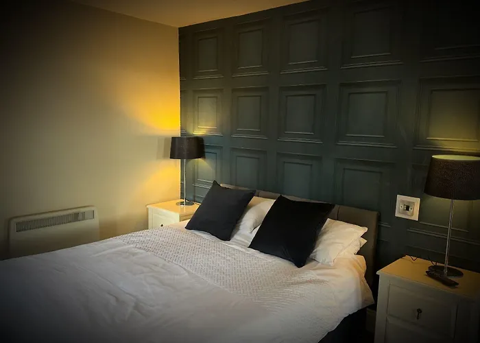 Ivy By The Sea Hotel